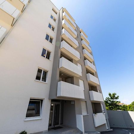 Deluxe Apartment Zara المظهر الخارجي الصورة